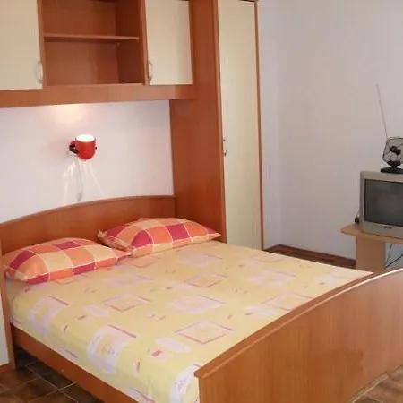 Διαμέρισμα Pag 8 Pag Town